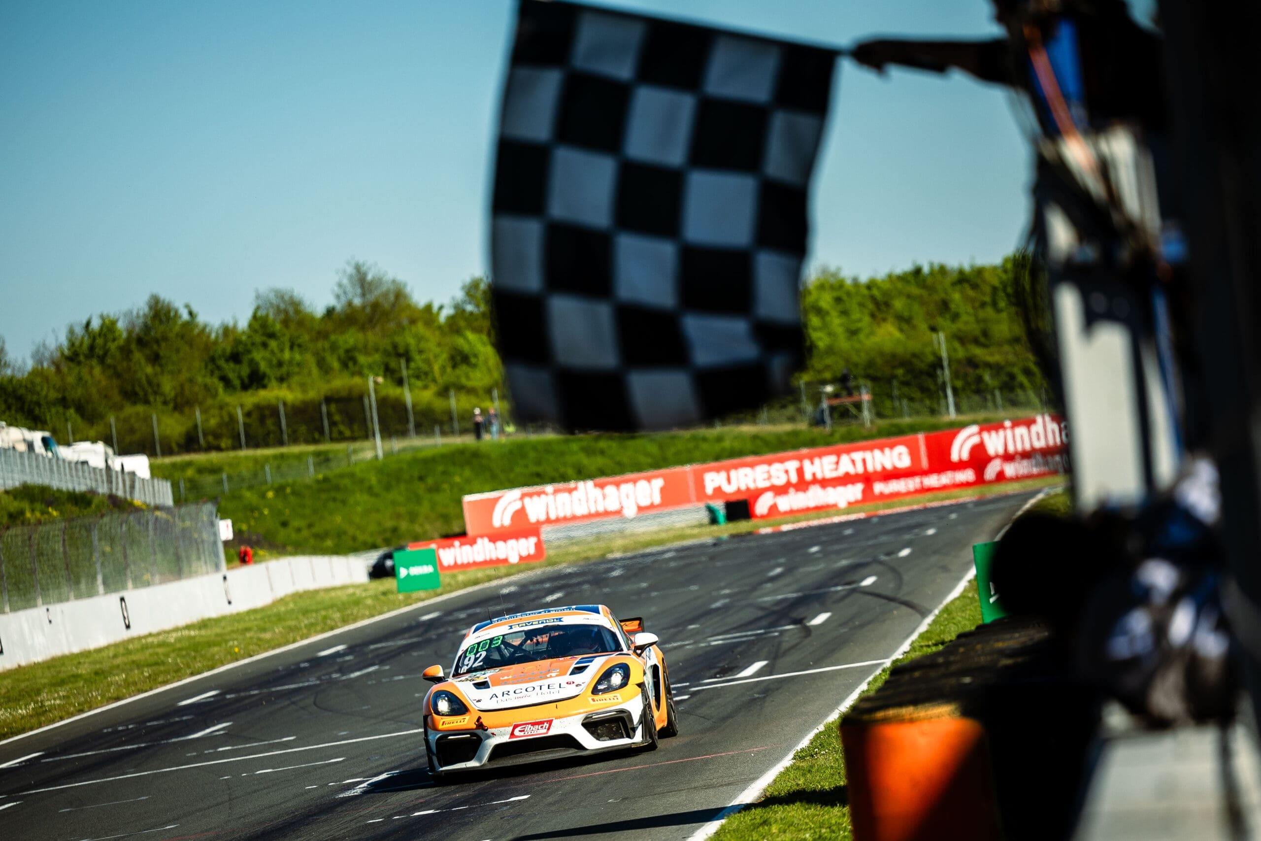Team Wimmer Werk Motorsport Car in Pitstop